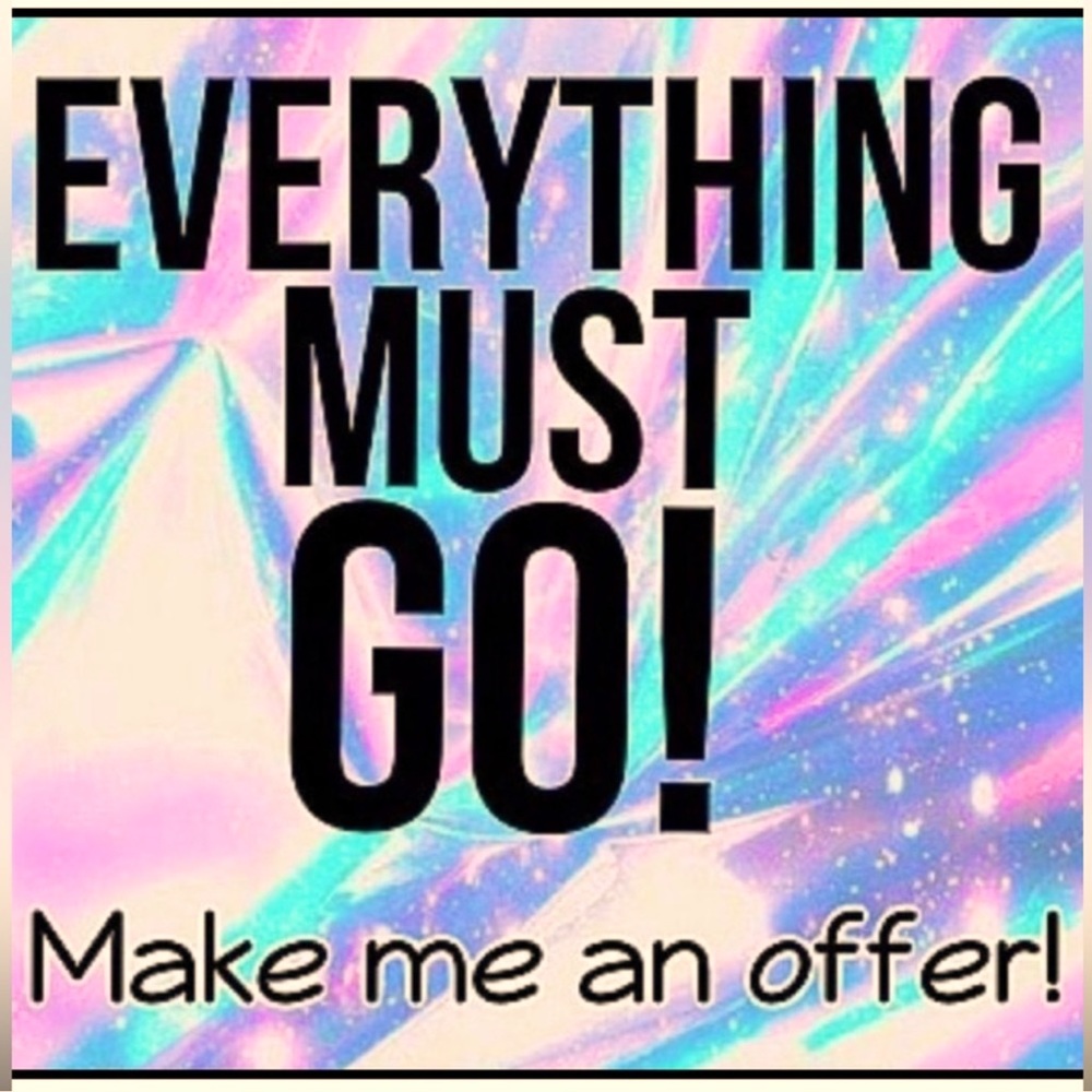 🔥🔥CLOSET CLEAR OUT🔥🔥 EVERYTHING MUST GO! MAKE ME AN OFFER!